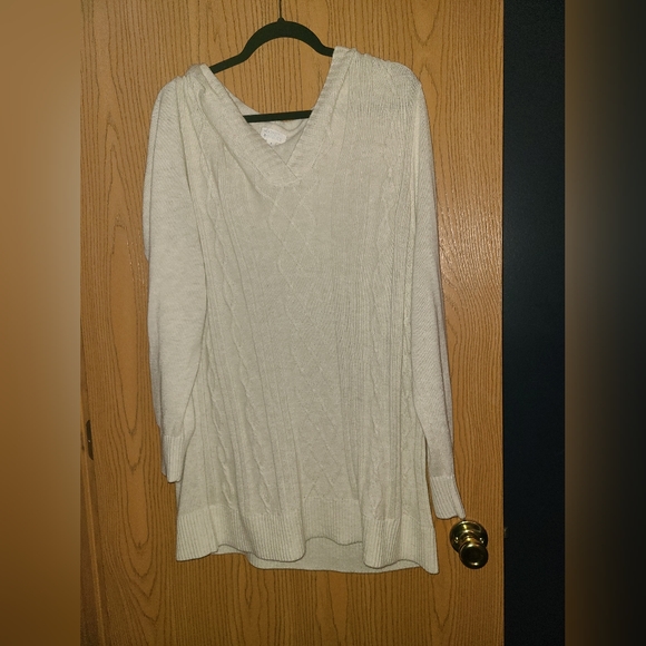 Oatmeal sweater - Picture 1 of 2